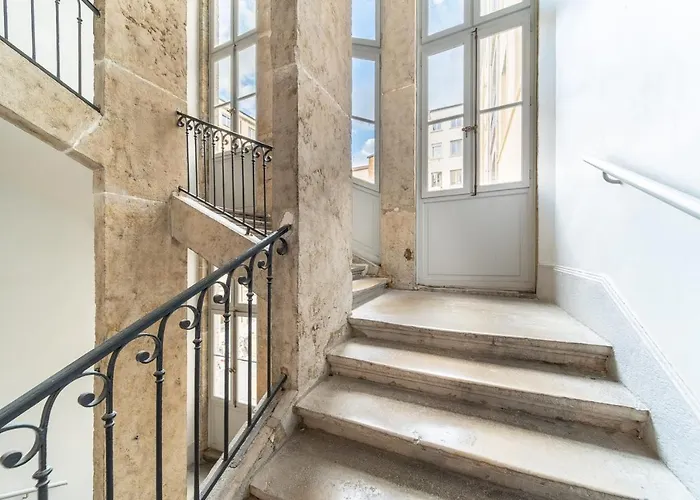 Les Suites De L\'Opera - Apartment Nina For 6 People